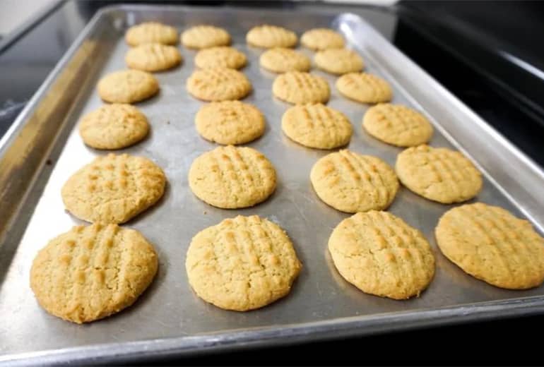 shot of finished rosketti cookies laid out in rows